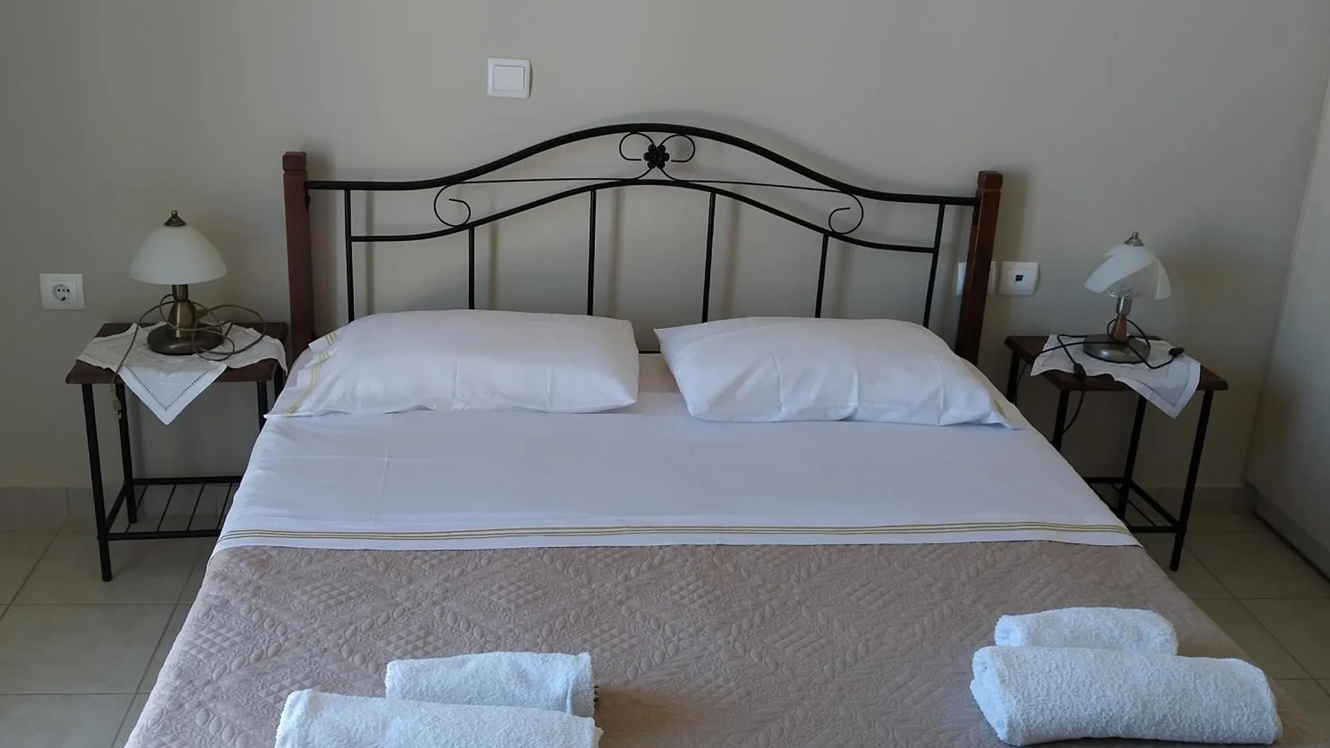 Βίλλα Αντρέας Villa Karavomylos Greece