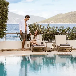 Aparthotel Meliti Waterfront, Karavomylos